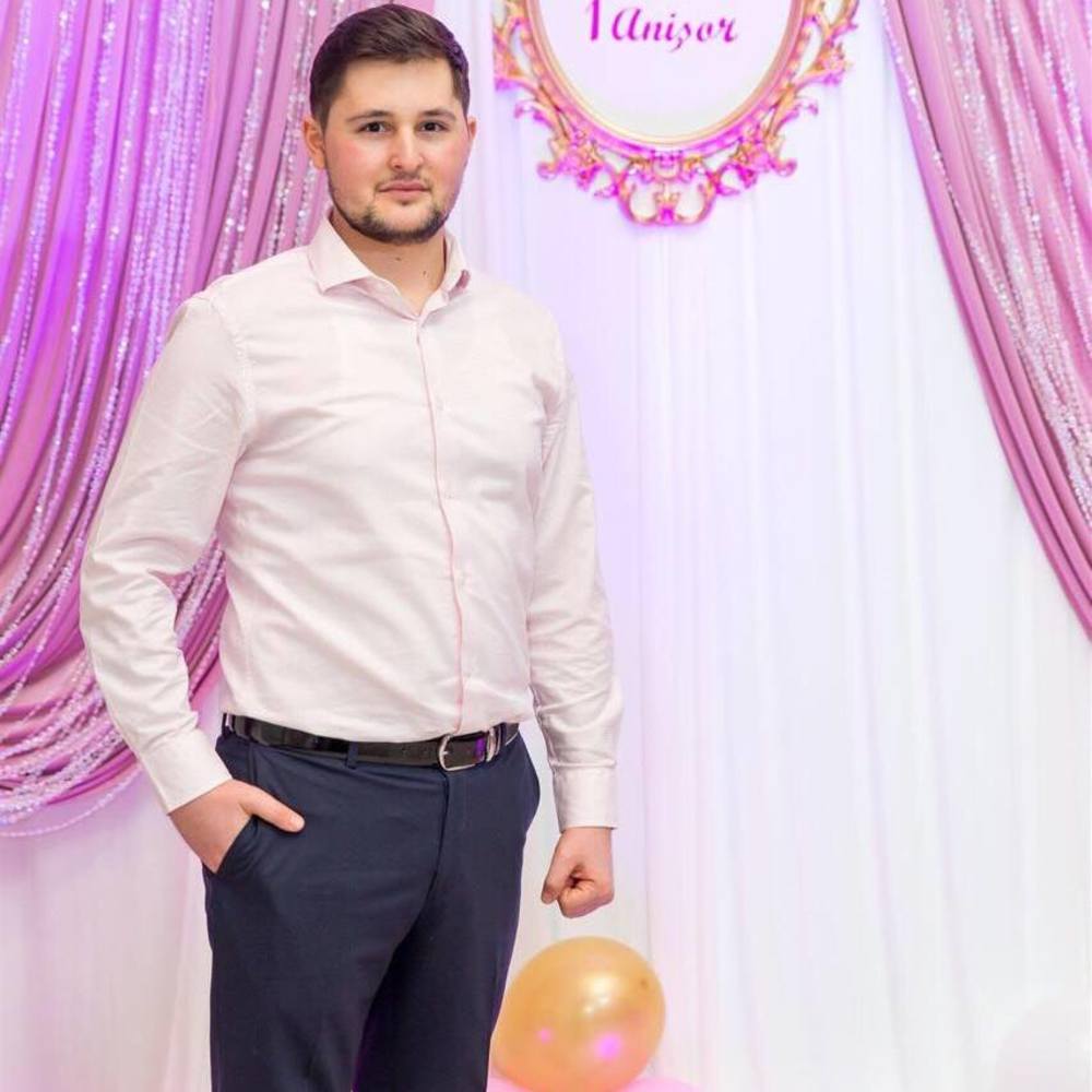 Meet your Posher, Victor